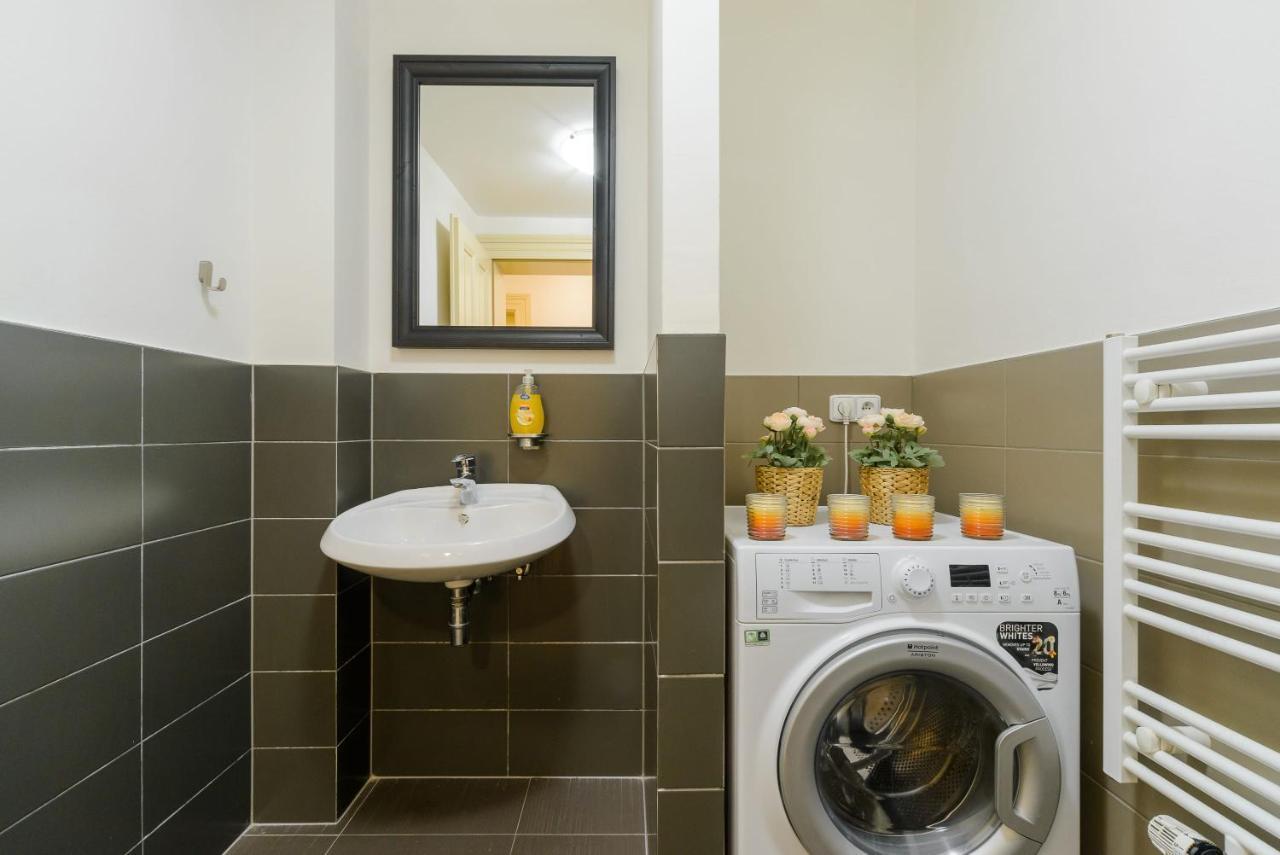 Cozy Apartment Near Stefanikuv Most Prague Exterior photo