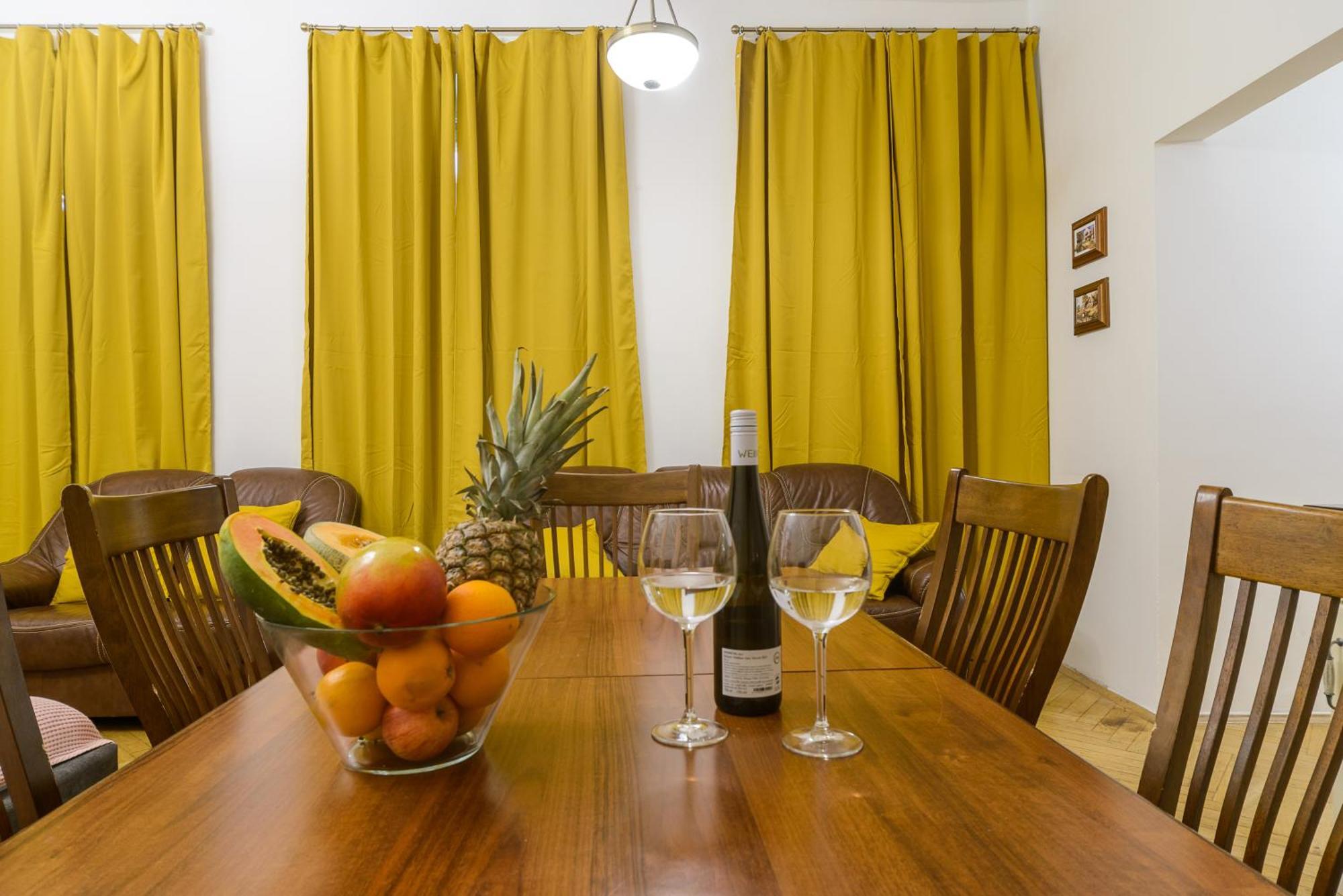 Cozy Apartment Near Stefanikuv Most Prague Exterior photo